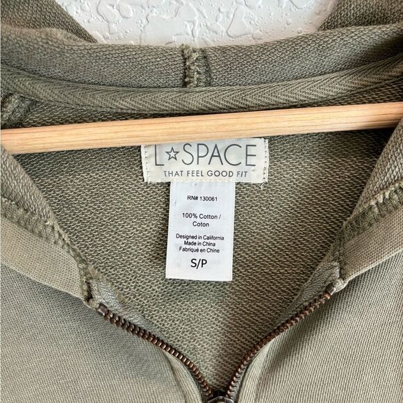 L*Space Stay Cool Green Romper Size Small - Picture 5 of 5